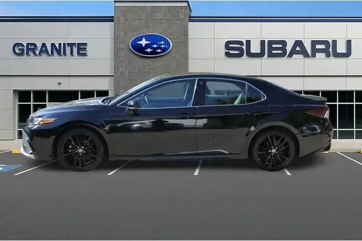 $26500 : Toyota Camry 2023 AWD XSE 4d image 6