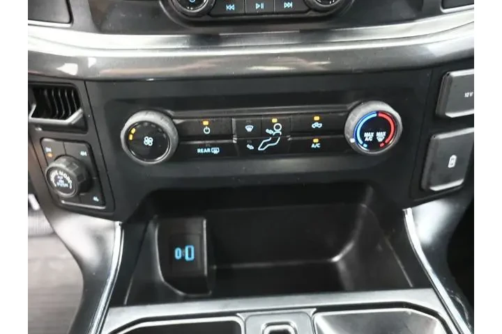 $38999 : Ford F-150 2023 4x4 Lariat 4 image 9