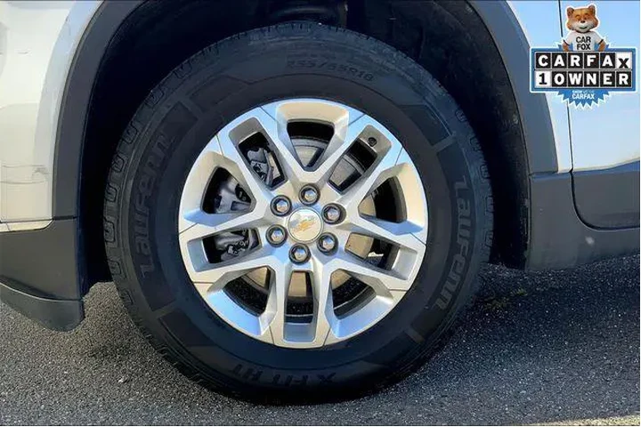 $19985 : Chevrolet Traverse 2021 LT C image 9