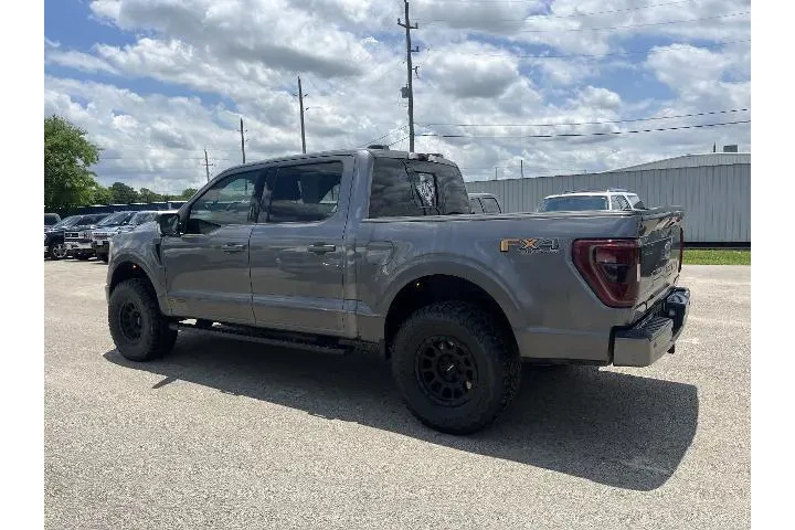 $39981 : Ford F-150 2023 4x4 XLT 4dr image 1