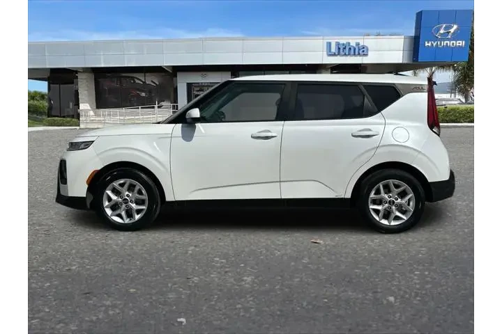$10299 : Kia Soul 2020 S 4dr Crossove image 6