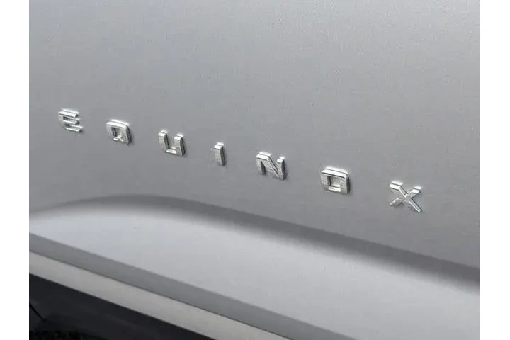 $27097 : Chevrolet Equinox 2026 LT 4d image 7