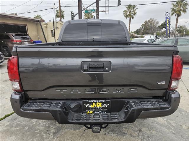 $24995 : 2018 Tacoma 2WD Double Cab V6 image 5