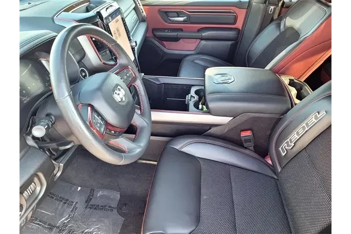 $39888 : Ram 1500 2025 4x4 Rebel 4dr image 10