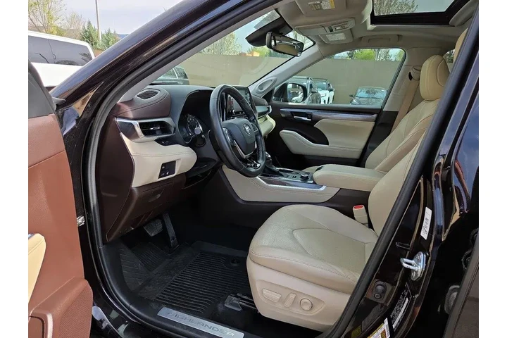 $32998 : Toyota Highlander 2021 AWD L image 10