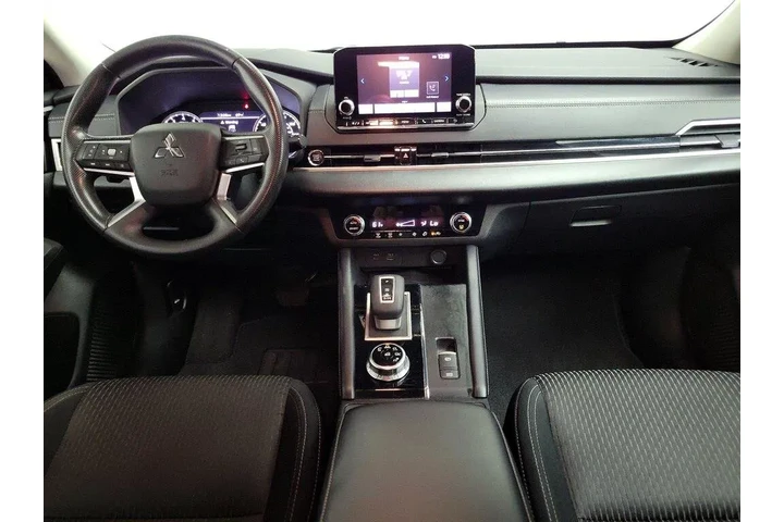 $20998 : Mitsubishi Outlander 2022 ES image 9