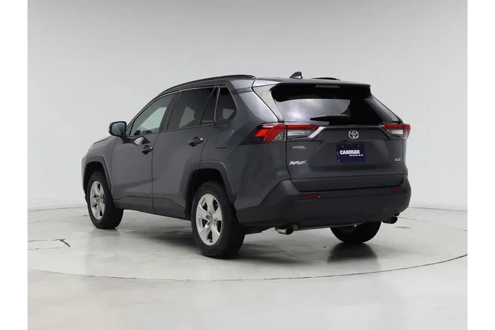 $19998 : Toyota RAV4 2021 XLE 4dr SUV image 2