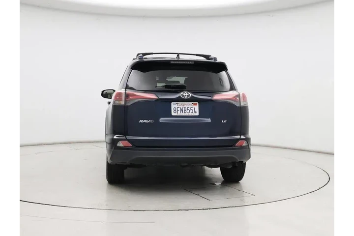 $17998 : Toyota RAV4 2018 LE 4dr SUV image 6