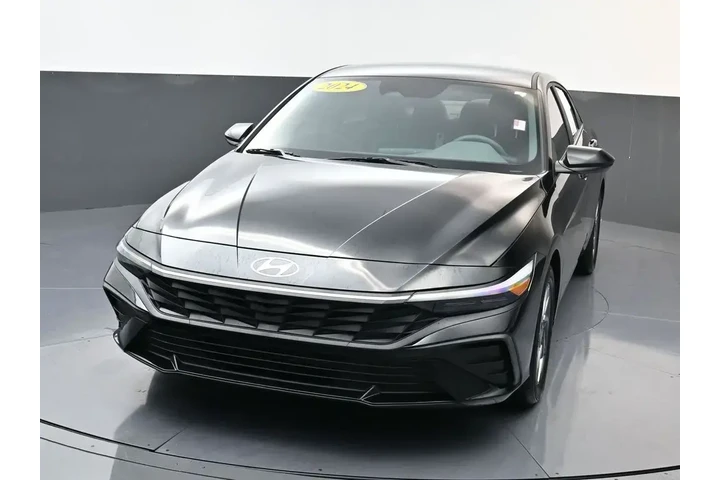 $20889 : Hyundai ELANTRA 2024 SEL 4dr image 7