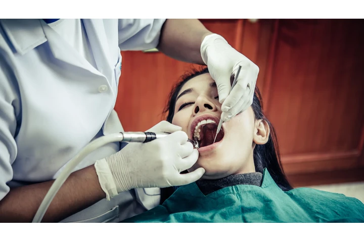 Dentist image 1