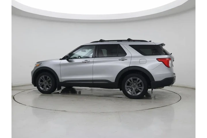 $25998 : Ford Explorer 2022 AWD XLT 4 image 3