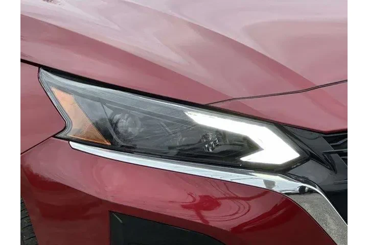 $21495 : Nissan Altima 2023 AWD 2.5 S image 7