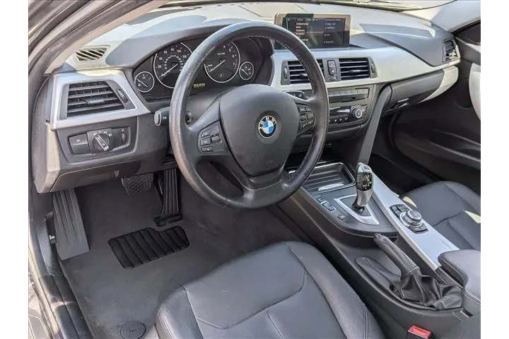 $11080 : BMW 3 Series 2013 328i 4dr S image 10