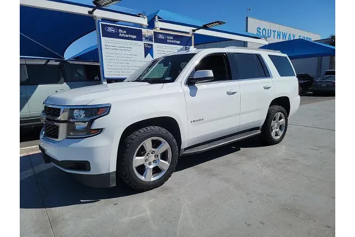 $15998 : Chevrolet Tahoe 2017 4x2 LS image 1