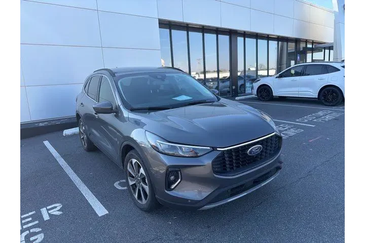 $25992 : Ford Escape 2023 AWD Platinu image 2