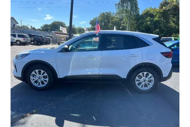 $22900 : Ford Escape 2024 Active 4dr image 2