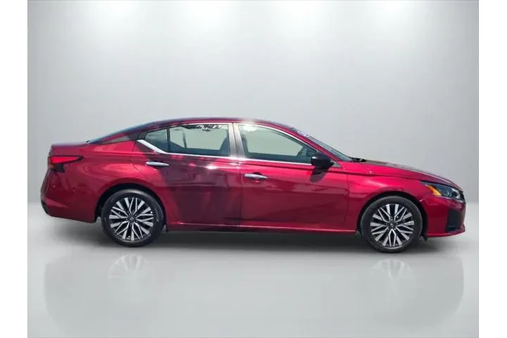 $19999 : Nissan Altima 2024 2.5 SV 4d image 4