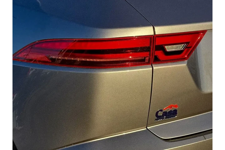 $19365 : Jaguar E-PACE 2021 AWD 300 S image 10