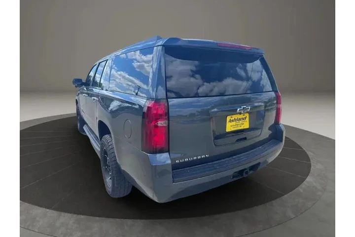 $22900 : 2020 Suburban LT image 6