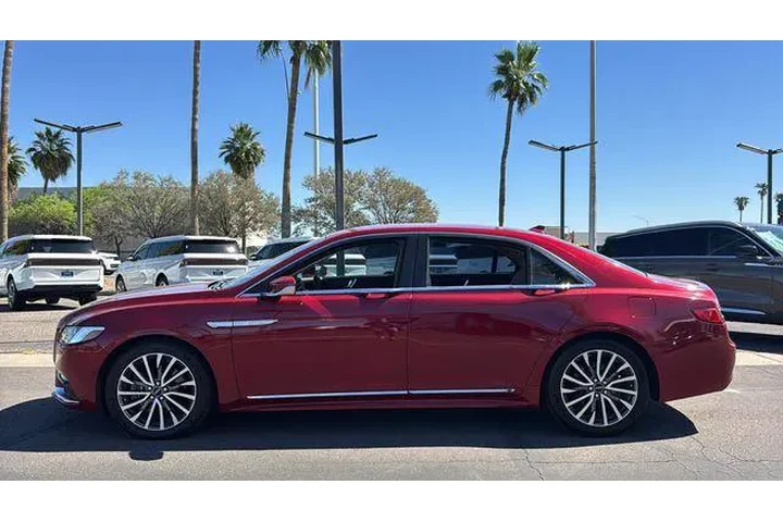 $25852 : Lincoln Continental 2018 Sel image 4