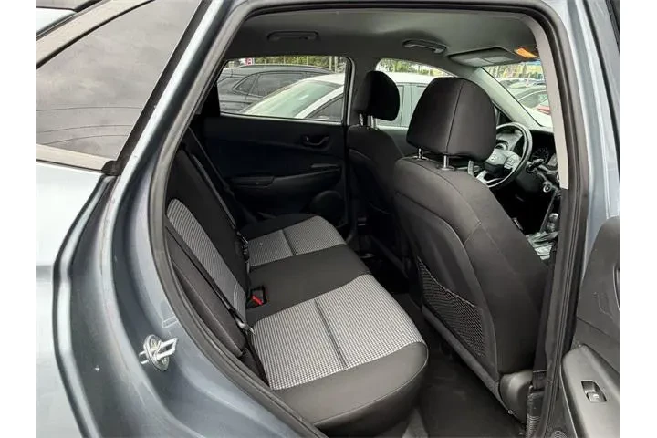 $13285 : Hyundai KONA 2018 SEL 4dr Cr image 7