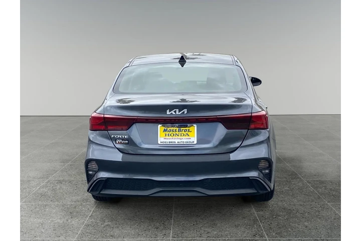 $26128 : Kia Forte 2022 image 4