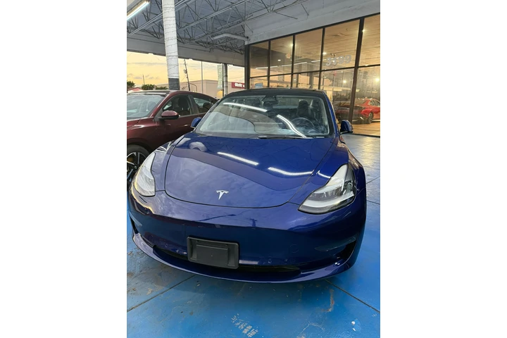 $2000 : Tesla Model 3 Long Range image 5