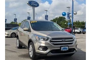 $12784 : Ford Escape 2017 SE 4dr SUV thumbnail