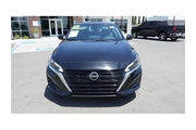 $20784 : 2023 Altima 2.5 SL thumbnail