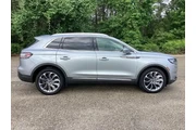 $34896 : Lincoln Nautilus 2022 AWD Re thumbnail