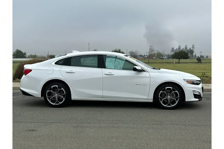 $18999 : Chevrolet Malibu 2024 LT 4dr image 3