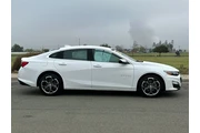 $18999 : Chevrolet Malibu 2024 LT 4dr thumbnail