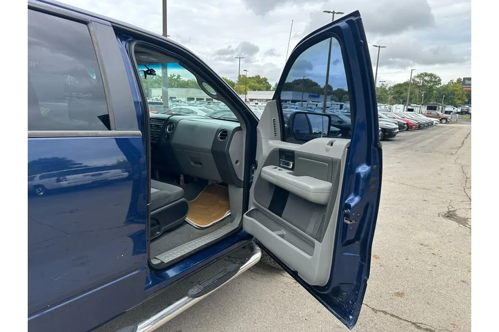 $4450 : 2007 F-150 4WD SuperCrew 139" image 8