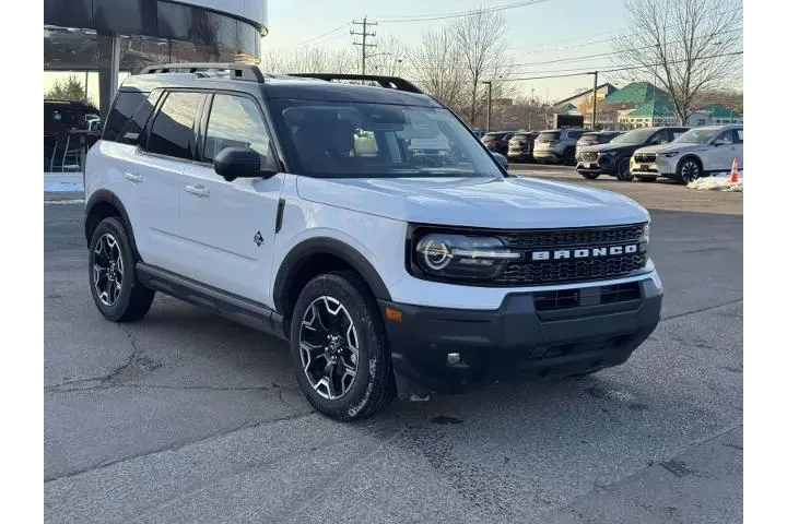 $31900 : Ford Bronco Sport 2025 AWD O image 2