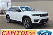 $39654 : 2022 Grand Cherokee Base 4xe thumbnail