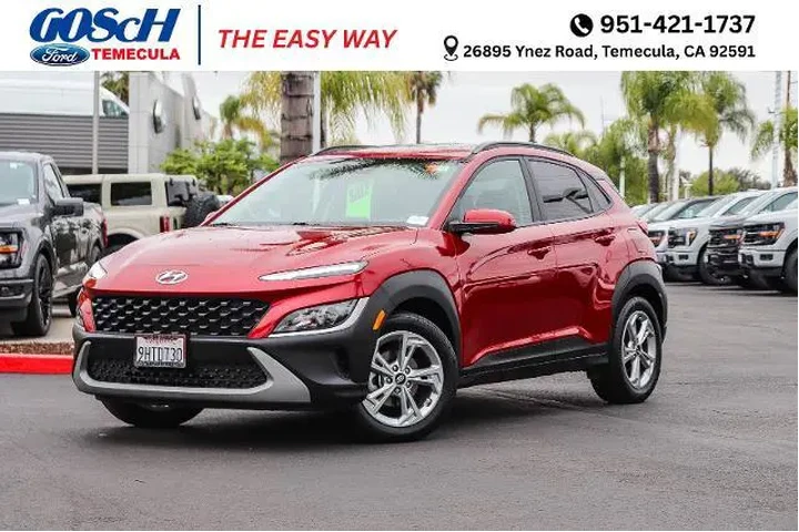 $19425 : Hyundai KONA 2023 SEL 4dr Cr image 1
