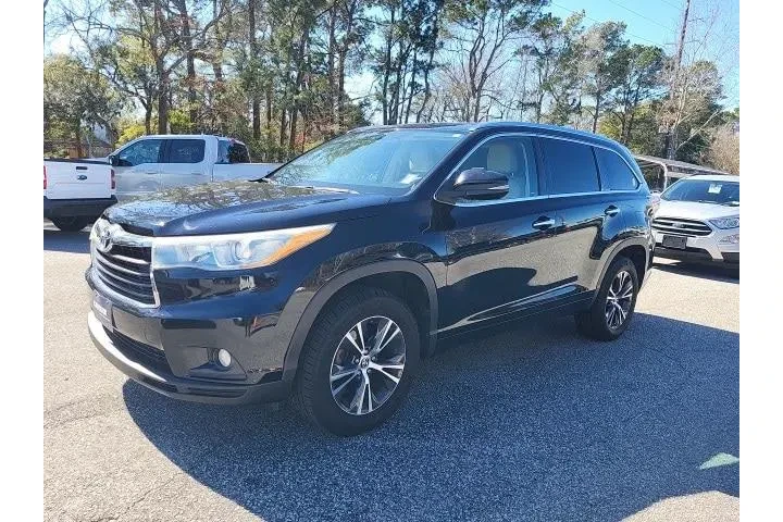 $19997 : Toyota Highlander 2016 XLE 4 image 4