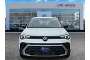 $25650 : Volkswagen Taos 2025 AWD S 4 thumbnail