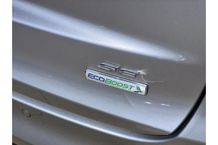 $18301 : Ford Fusion 2020 SE 4dr Seda image 8