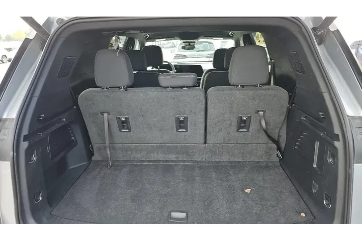 $38000 : Chevrolet Traverse 2024 4X4 image 8