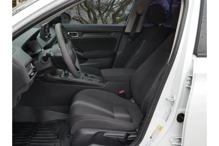 $21496 : Honda Civic 2022 LX 4dr Hatc image 3