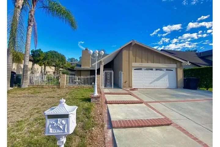 $2900 : HOUSE RENT IN West Covina CA image 1