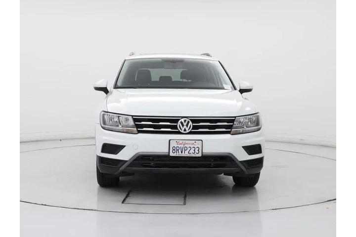 $19998 : Volkswagen Tiguan 2020 SE 4d image 5