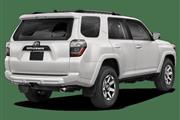 $50649 : Toyota 4Runner TRD Off-Road P thumbnail