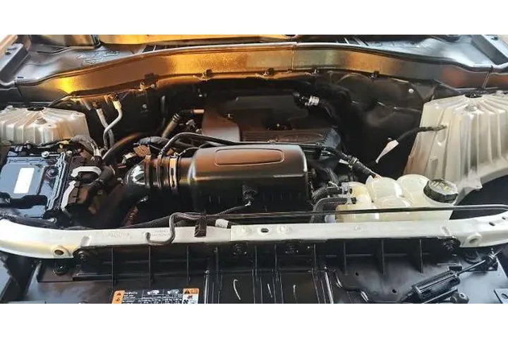 $19800 : Ford Explorer 2020 XLT 4dr S image 5