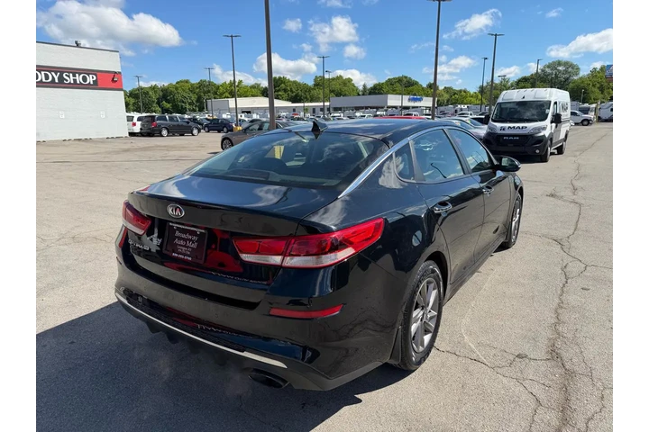 $9980 : 2020 Optima LX image 2