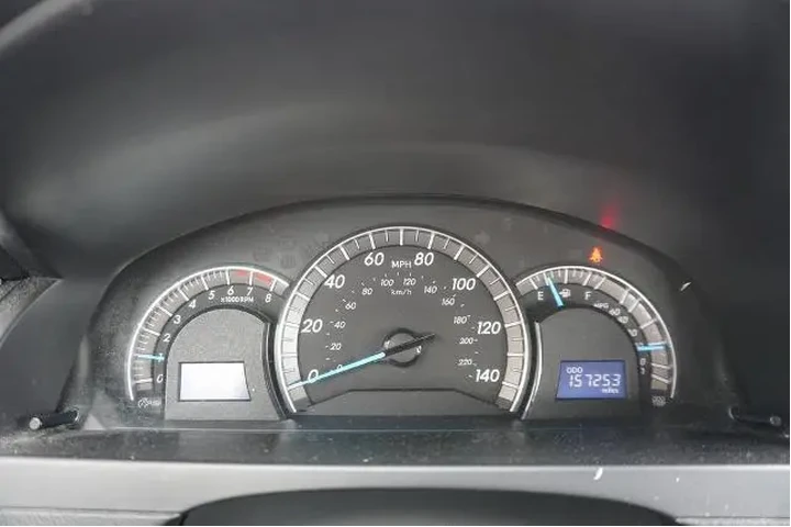 $10988 : Toyota Camry 2012 SE V6 4dr image 10