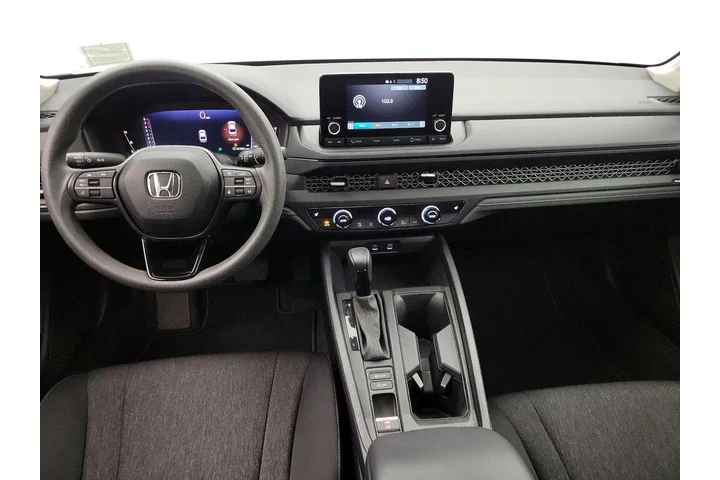 $27998 : Honda Accord 2025 SE 4dr Sed image 9