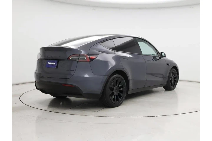 $28998 : Tesla Model Y 2023 AWD Long image 8