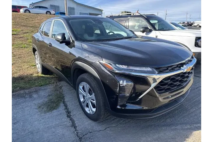 $22400 : Chevrolet Trax 2025 LS 4dr C image 2